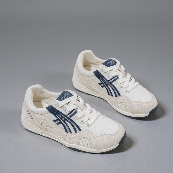 Hecho en China Zapatos blancos planos Zapatillas de deporte de mujer Nike CortezLD1215