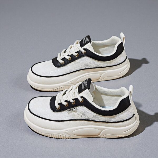 Made in China, breathable and comfortable sneakers for women with thick soles6666
