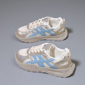 Made in China white breathable casual sports shoes with flat soles and mesh surfacesYSR01
