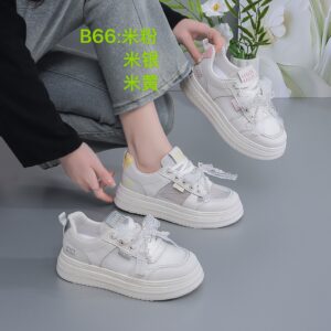 Made in China white flat women's shoes comfortable and fashionable sports shoes B66