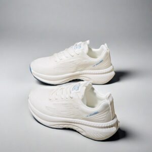 Made in China breathable white sneakers for summer wear are light and comfortableK2502