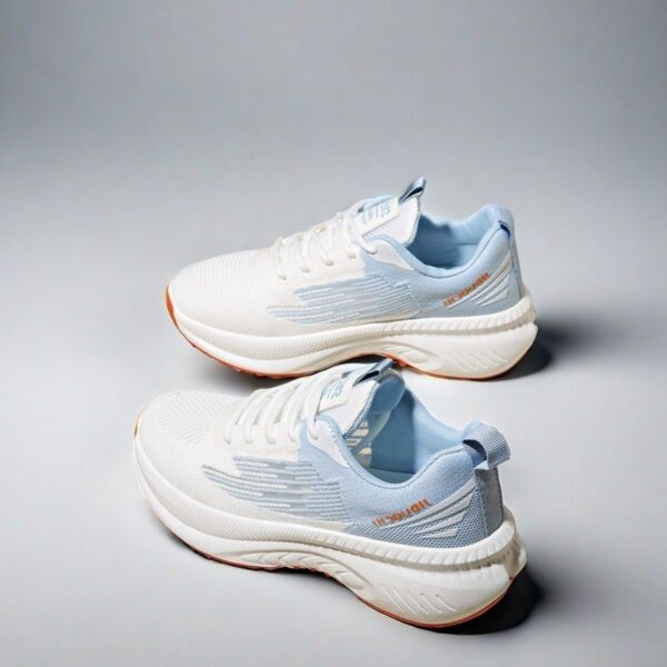 Made in China breathable white sneakers for summer wear are light and comfortableK2502 - 图片 3