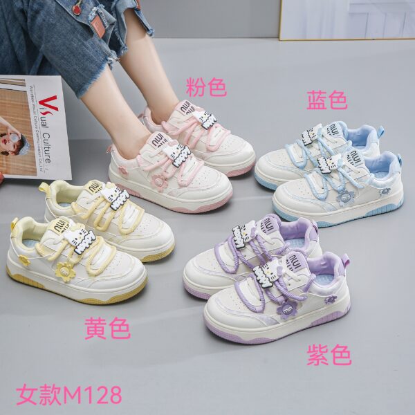 Popular low bottom student fashion cute casual women's shoes Kuromi sneakers M128