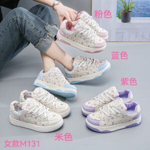 Fashionable versatile rose printed loafers in Korean style for autumn fashion. Hot new shoesM131