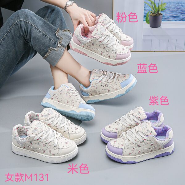 Fashionable versatile rose printed loafers in Korean style for autumn fashion. Hot new shoesM131