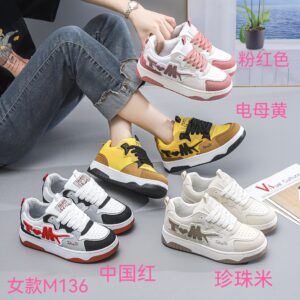 Made in China, flat women's casual board shoes are comfortable and popular sports shoesM136