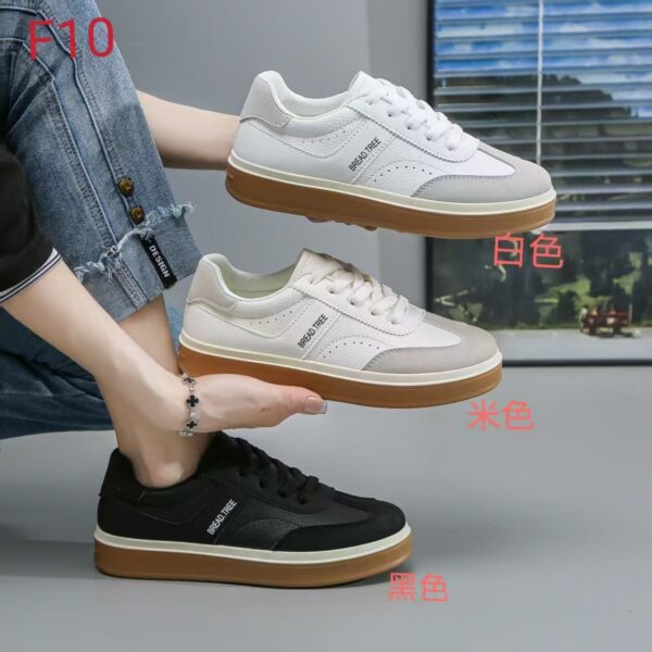 Hecho en China Zapatos planos blancos de las mujeres Zapatos de mujer populares de la moda con superficie de cueroF10