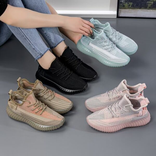 Made in China, women's breathable flat sole fashionable comfortable popular couple's coconutYeezy 350 shoesYZ350