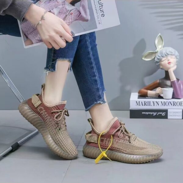 Made in China, women's breathable flat sole fashionable comfortable popular couple's coconutYeezy 350 shoesYZ350 - 图片 2