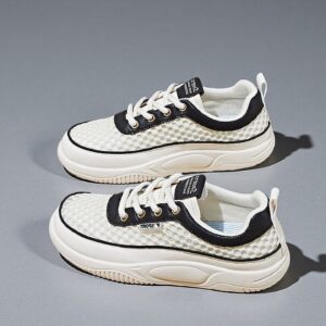 Made in China, breathable and comfortable sneakers for women with thick soles6665
