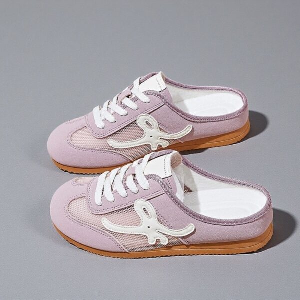 Made in China, this pekemon shoe is a flat, breathable and cute slipper XFA309
