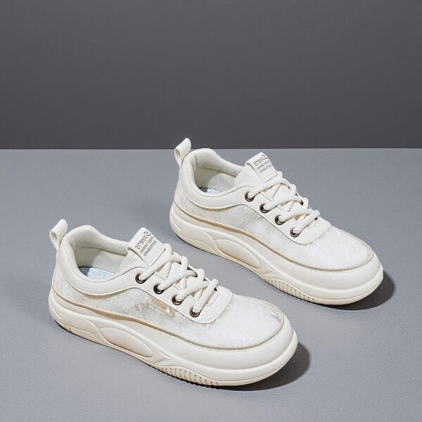 Made in China, breathable and comfortable sneakers for women with thick soles6666 - 图片 3