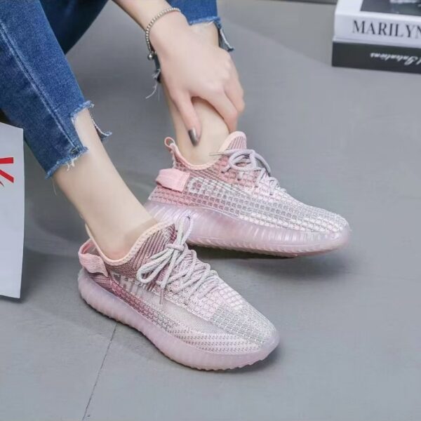 Made in China, women's breathable flat sole fashionable comfortable popular couple's coconutYeezy 350 shoesYZ350 - 图片 3