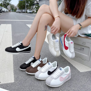 Made in China, the new popular soft leather sneakers are women's casual running shoes cxn