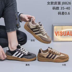 Hecho en China Zapatillas de deporte planas de las mujeres Zapatillas de deporte de otoño e invierno oscuras J8826