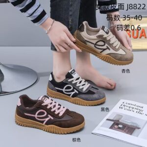 Lavet i Kina kvinders flade sneakers mørke efterår og vinter sneakers sneakers J8822