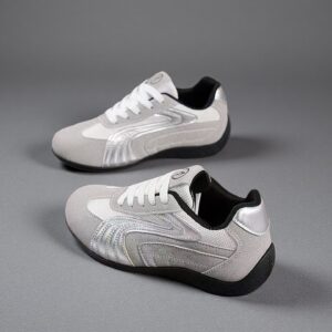 German Army Trainer China-made women's flat-soled sports board shoes with lightweight leather surfaces DY678