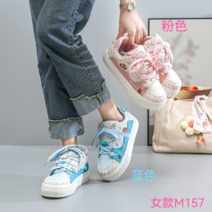 Made in China, flat women's casual board shoes are comfortable and popular sports shoes M157