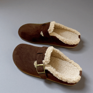 Women's winter warm flat shoes with soft and light soles Y29