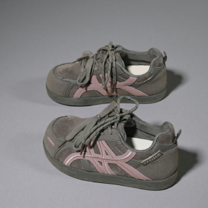 Charming Retro Puff-Style Women's Training Shoes with In-Sole增高 Design-Spring 2026 Casual Round-Toe Breadboard Shoes LD5813