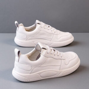 2026 Spring/Autumn Collection: Women's White Sneakers-Student-Style Flat Leather Sole Versatile Sports Casual Board Shoes for Spring 2026 (Size 9010)