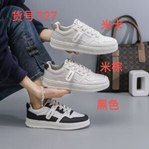 Influencer-style lightweight white flat sneakers-spring collection for women, versatile breathable design with soft-soled casual athletic board shoes HL727