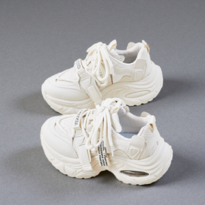 Spring Women's Thick-Soled增高 Sneakers, White Sports Shoes with Slimming Effect, Casual Shoes FB900