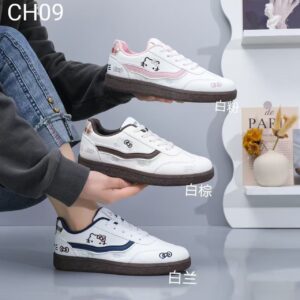 Spring 2026 Casual White Sneakers for Women-Flat, Lightweight, and Stylish (Size 0.6 Difference) CH09