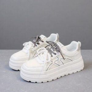 Women's high-top white sneakers with thick soles, perfect for summer 2026 – breathable mesh casual shoes that are versatile and ideal for sports wear. Model: HL529