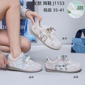 Color-Matched Web-Mesh Training Shoes for Women – 2026 Summer Collection: Lightweight, Breathable, and Casual Sports Shoes (Model J1153)