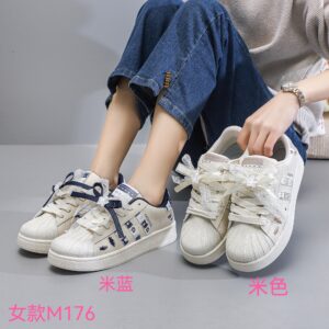 Beach shell-thick-soled white women's sneakers for spring/autumn 2026; color-blocked casual athletic shoes; trendy training shoes for women, size M176